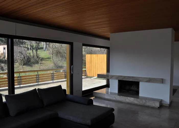 Helle, Grosse Mit Marmorboden Stoccarda