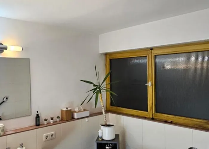 Helle, Grosse Mit Marmorboden Daire Stuttgart