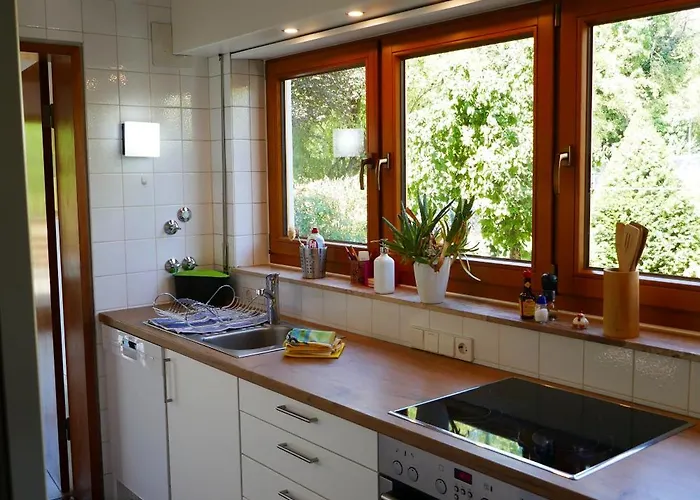 Helle, Grosse Mit Marmorboden * שטוטגרט